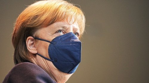 Angela Merkel: Irres Angebot – kehrt Sie in die Politik zurück?