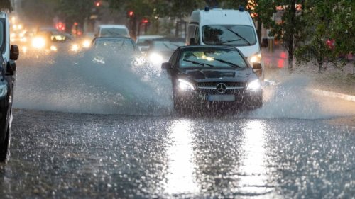 Wetter in NRW: Experte sagt „Überschwemmungen“ voraus – wie gefährdet ist der Westen?