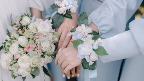 Hochzeit: Trauzeugin riskiert für großen Tag der Braut alles – und erhält Schlag ins Gesicht