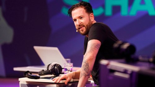 Michael Wendler: Vater will über ihn auspacken – Auftritt endet im Desaster