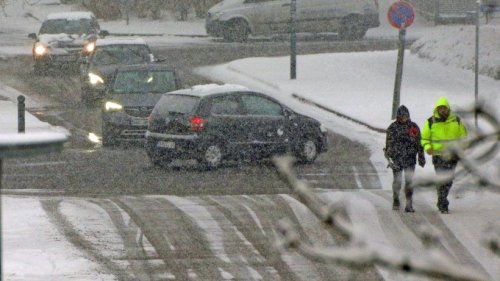 Wetter in NRW: Vorsicht! Wetterdienst mit deutlicher Warnung – Autofahrer müssen besonders vorsichtig sein