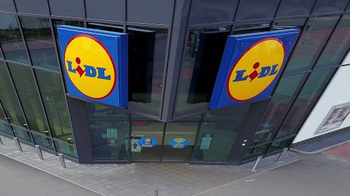Hol dir Urlaubsfeeling nach Hause mit der 4-Sitzer-Lounge von Lidl