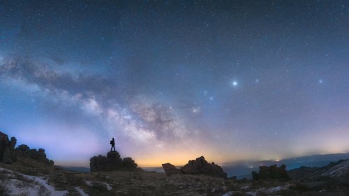 Laut Sternzeichen: Diese Reise-Abenteuer solltest du 2025 erleben!