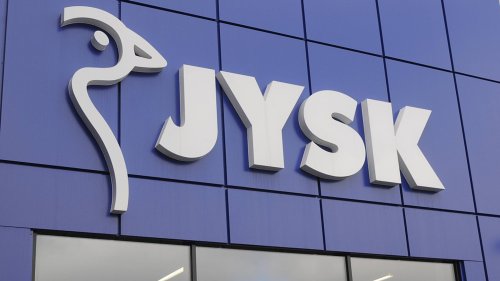Mit diesem eleganten Lounge-Set von Jysk zieht ein Hauch von Luxus in deinen Garten ein