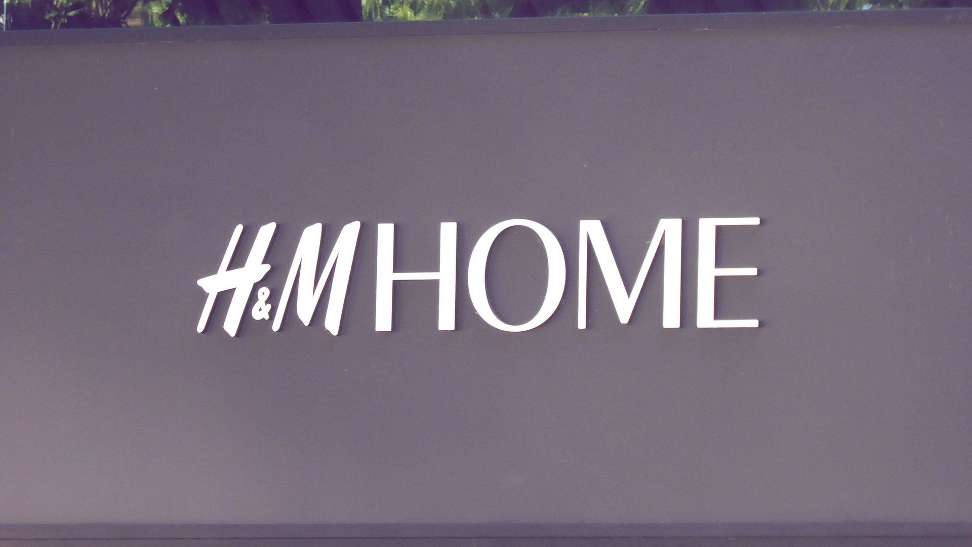 Dein Balkon braucht noch den letzten Schliff? Dann brauchst du diese Teile von H&M Home
