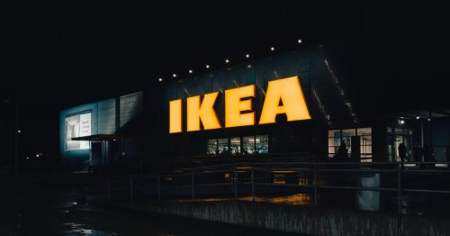 Ikea-Neuheit: Dieses Sideboard mit Falttüren sieht aus wie vom Designer