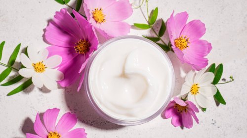 Geschenktipp für den Muttertag: Diese tolle Körpercreme duftet wie eine Blumenwiese