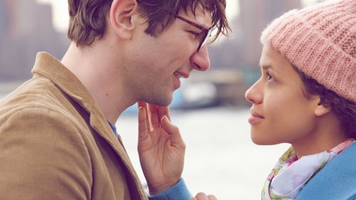 Netflix-Tipp: 10 Serien & Filme, die dein Selbstbewusstsein stärken