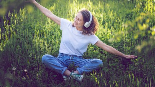 Hörbuchtipps für Frühlingsgefühle: 7 Bücher mit ganz großer Liebe