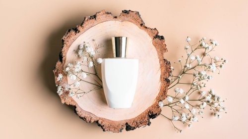 Das blumig-orientalische Kamille-Parfum erinnert an einen sorglosen Sommertag