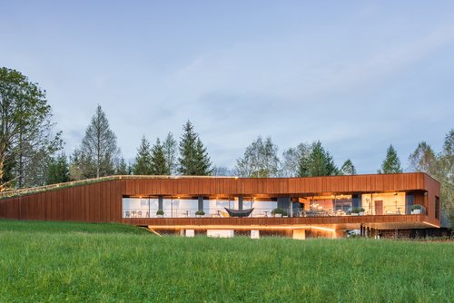 Ufo im Wald: Ferienhaus im Bieszczady-Gebirge von Medusa Group