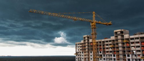 Zurück zum Thema | Wohnungsbaugipfel – Wie kann Bauen günstiger werden? | detektor.fm – Das Podcast-Radio