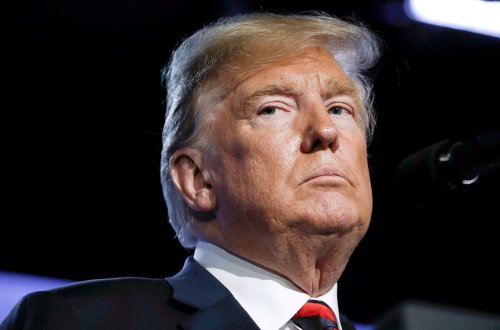 Was läuft heute? | Spitting Image, Kleider-Geschichten, America First – Did America become great again? | detektor.fm – Das Podcast-Radio