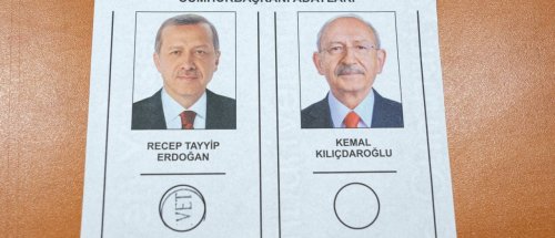 Zurück zum Thema | Erdogan gewinnt Präsidentschaftswahl – Wie gespalten ist die türkische Gesellschaft nach der Wahl? | detektor.fm – Das Podcast-Radio