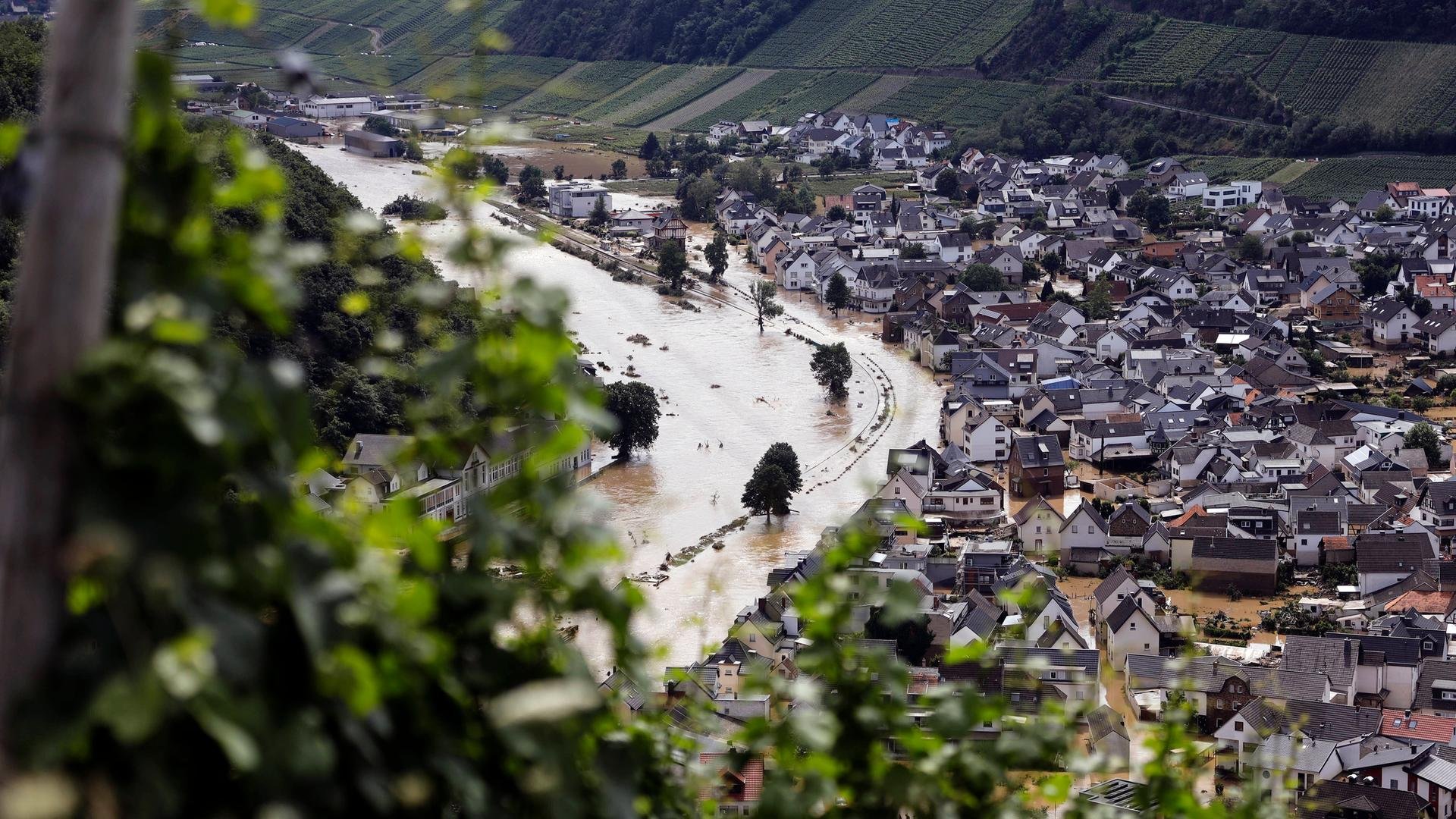 Klimawandel bedroht laut Studie deutsche Sicherheit - Baerbock: "größte Gefahr unserer Zeit"