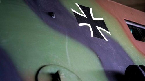 Ukraine-Krieg - Spionage-Abwehr prüft Berichte über von Russland abgehörtes Bundeswehr-Gespräch über Taurus-Marschflugkörper