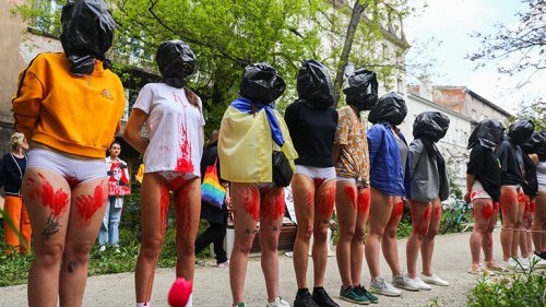 Militär und Männlichkeit: Sexuelle Gewalt im Krieg