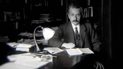 Wie Albert Einsteins Relativitätstheorie zum Lebensgefühl wurde