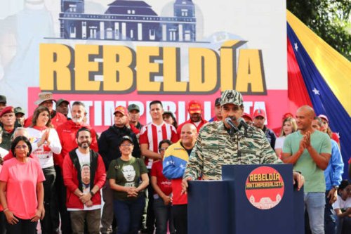 Maduro: Venezuela seguirá su marcha con o sin licencias de EE. UU.