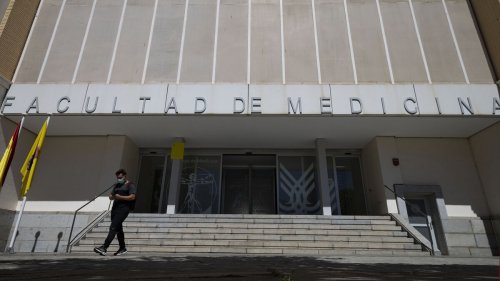 Batacazo de la Facultad de Medicina de Cádiz en el último MIR: los últimos de España