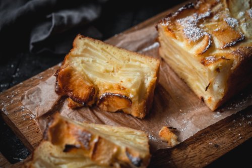 Käsekuchen mit karamellisiertem Rhabarber