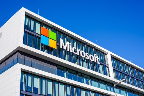 Microsoft vuole una sua intelligenza artificiale: si chiamerà MAI