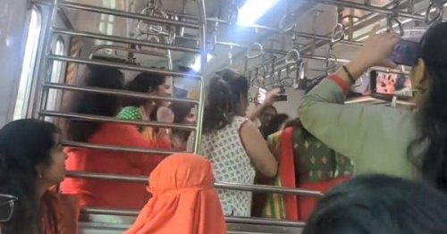 Watch: Passengers dance the garba in Mumbai local train to celebrate Navratri