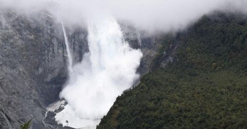 Caught on camera: Part of glacier in Patagonia, Chile collapses owing to rising temperature
