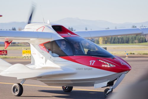 Meet the Icon A5: a high-tech airplane that anyone can fly