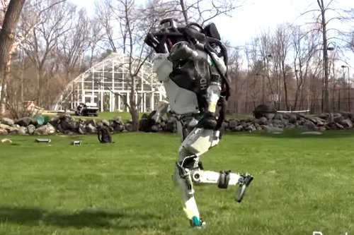 Scared yet? Boston Dynamics’ humanoid robot can now jog freely