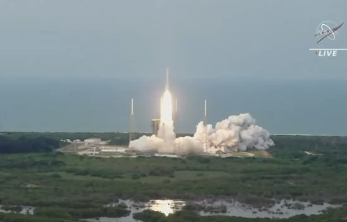 Boeing launches Starliner spacecraft on second test flight