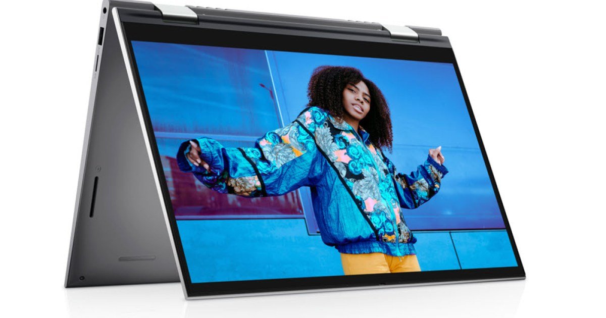 This Dell 2-in-1 laptop is only $650 for Cyber Monday 2021