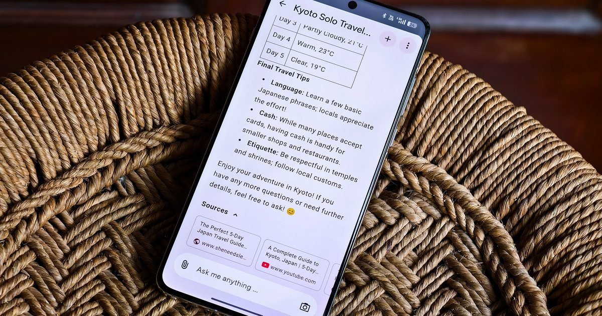 Nghiên cứu cảnh báo: Chatbot AI đang "phán xét" người dùng với những hậu quả khó lường