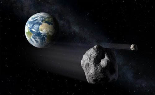 Amateur astronomer discovers huge asteroid that will cruise past Earth