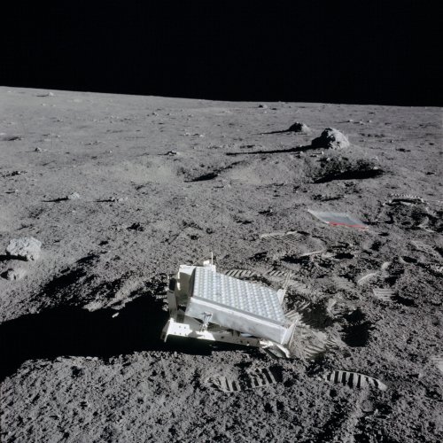 Why NASA scientists are shooting lasers at the moon