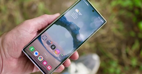 Prime Big Deal Days Phone Deals 2024: Apple, Samsung, Google, Motorola, and more