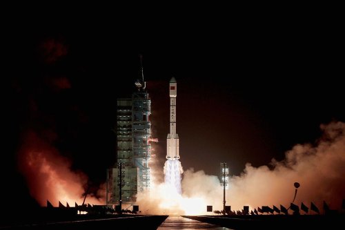 China’s secretive reusable spacecraft lands safely after two-day mission