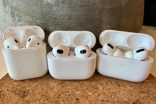 14 Apple AirPods tips and tricks that you need right now