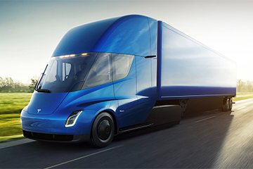 Elon Musk: Fully loaded Tesla Semi aces 500-mile drive