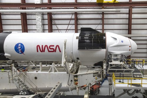 SpaceX pics show gleaming Crew Dragon and Falcon 9 ahead of historic launch