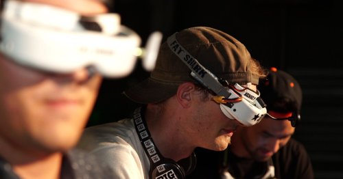 Fancy a Grand Prix race in the open air? Get started by building your own DIY racing drone.