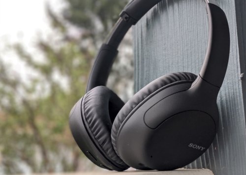 These Sony wireless headphones are $78 for Cyber Week 2021