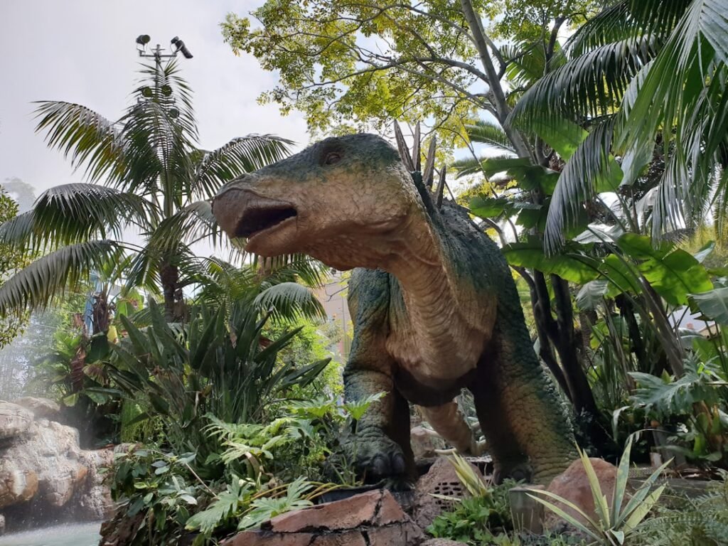 Scientists Discover Something About Velociraptors That Makes Movies Laughable - cover