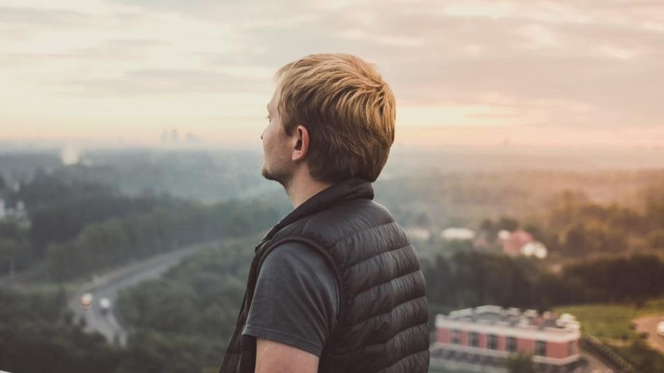 WHAT PSYCHOLOGY SAYS ABOUT PEOPLE AND DREAMS - cover