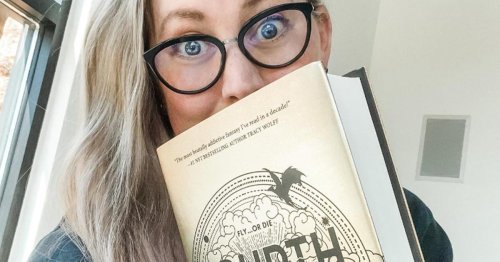 Fantasy Author Rebecca Yarros Is Facing Backlash for Several Different Reasons