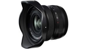 Fuji’s ultra-wide-angle 8mm f/3.5 lens offers a massive 121º field of view