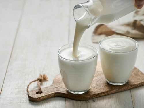 Substitute for Evaporated Milk: 10 Excellent Alternatives (Including Vegan Options)