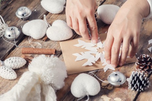 80 Easy Christmas Crafts For Everyone In The Family To Enjoy