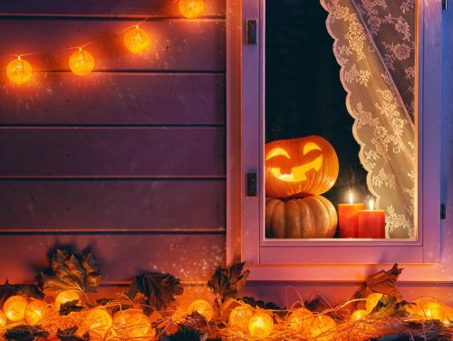 50 Easy DIY Halloween Decorations To Make for Your Home