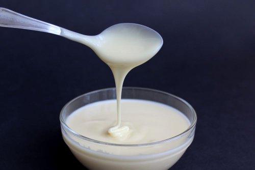 Substitute for Sweetened Condensed Milk: 7 Excellent Alternatives (Including Vegan Options)